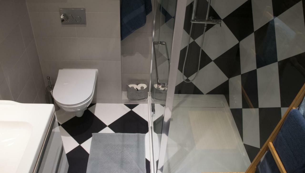 Tukej Apartament Na Nikiszu Katowice Buitenkant foto